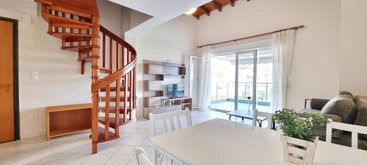 Bungalow White Apartments 폴리크로노 외부 사진