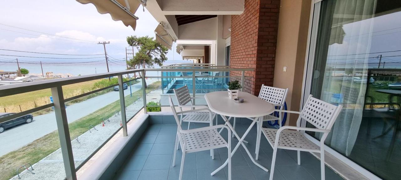 Bungalow White Apartments 폴리크로노 외부 사진