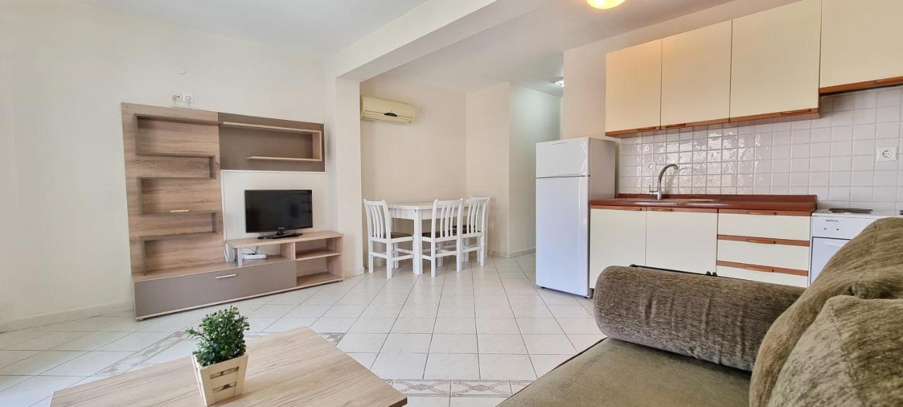 Bungalow White Apartments 폴리크로노 객실 사진