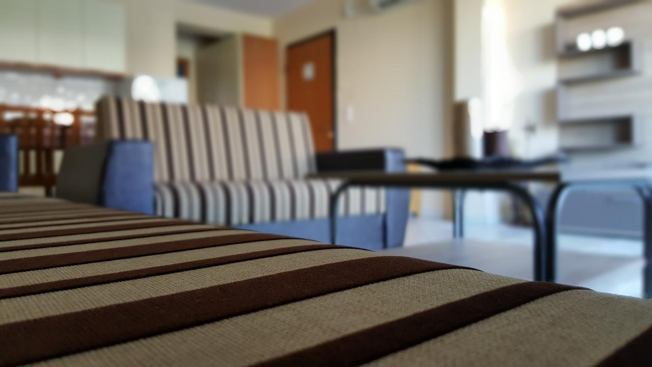 Bungalow White Apartments 폴리크로노 외부 사진